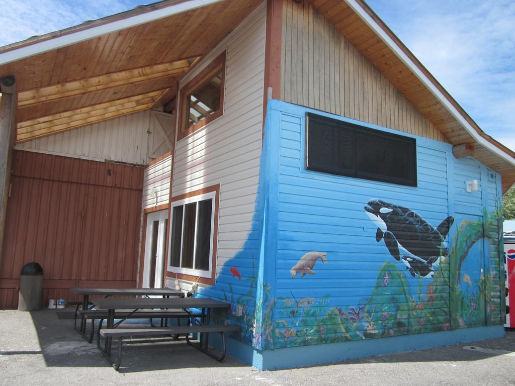 Oceanside Resort Powell River Buitenkant foto