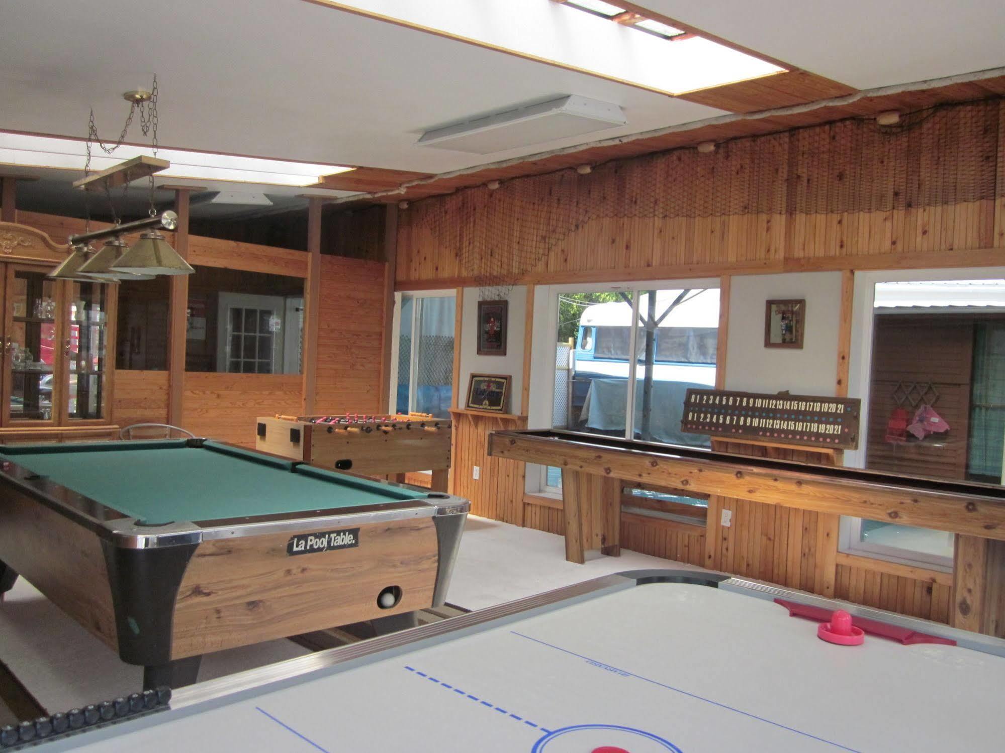 Oceanside Resort Powell River Buitenkant foto